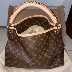 Artsy MM. Purchased in July of 2020.